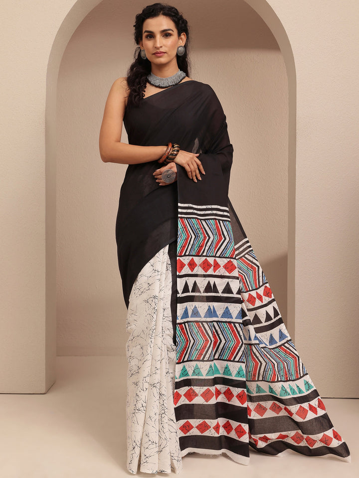 Black Solid Cotton Saree With Unstitched Blouse Piece