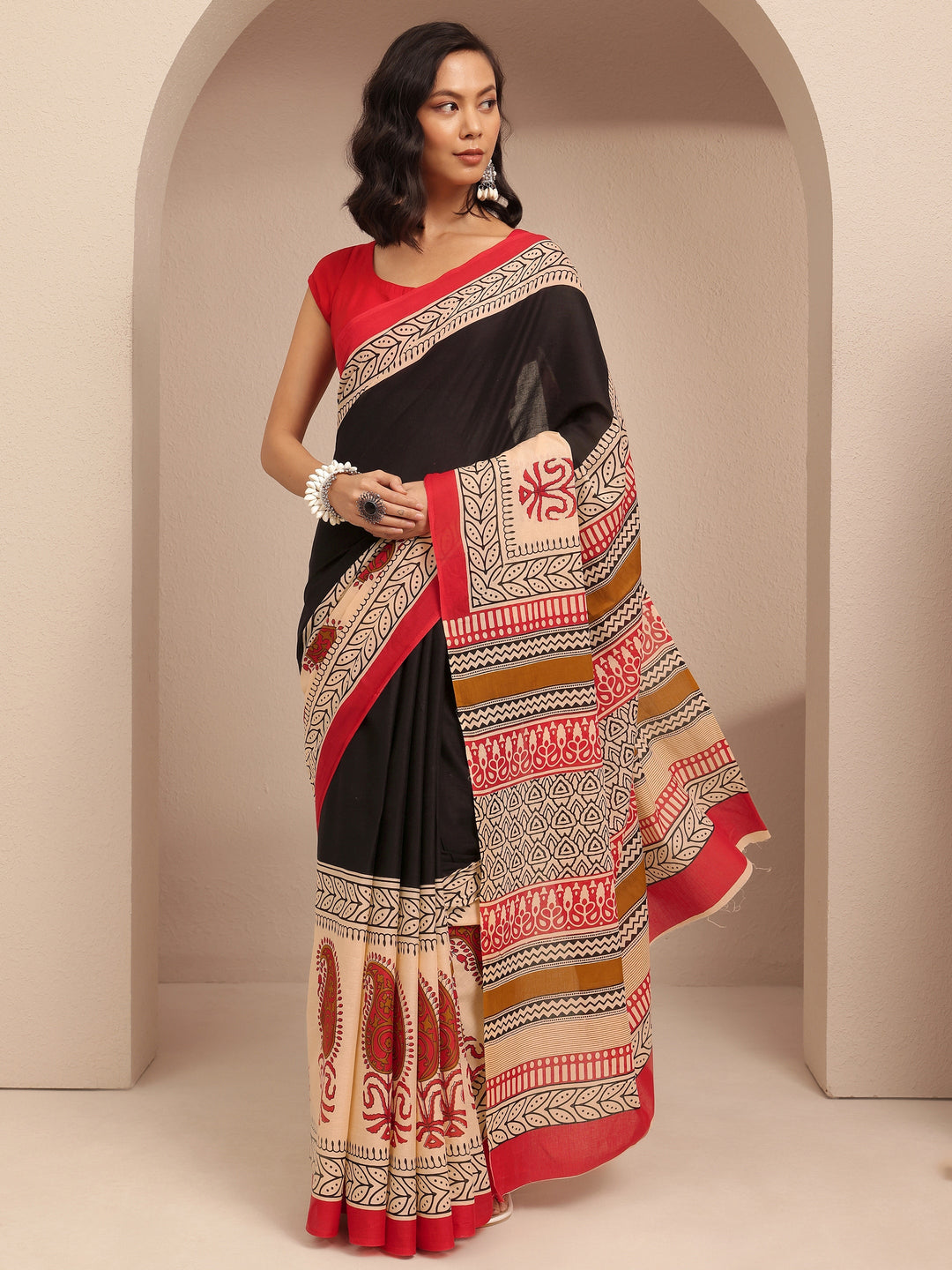 Black Block Printed Cotton Saree With Unstitched Blouse Piece