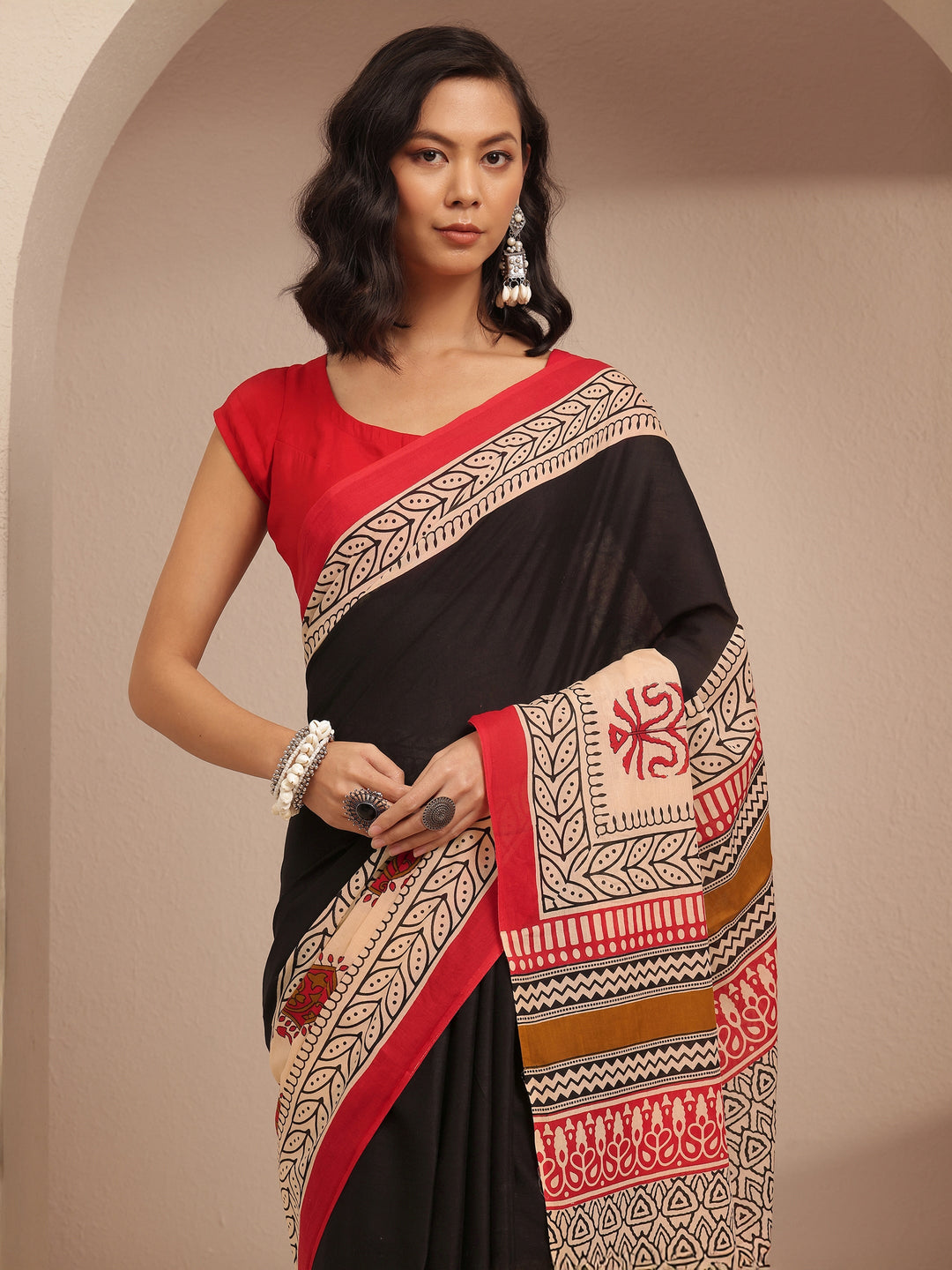 Black Block Printed Cotton Saree With Unstitched Blouse Piece