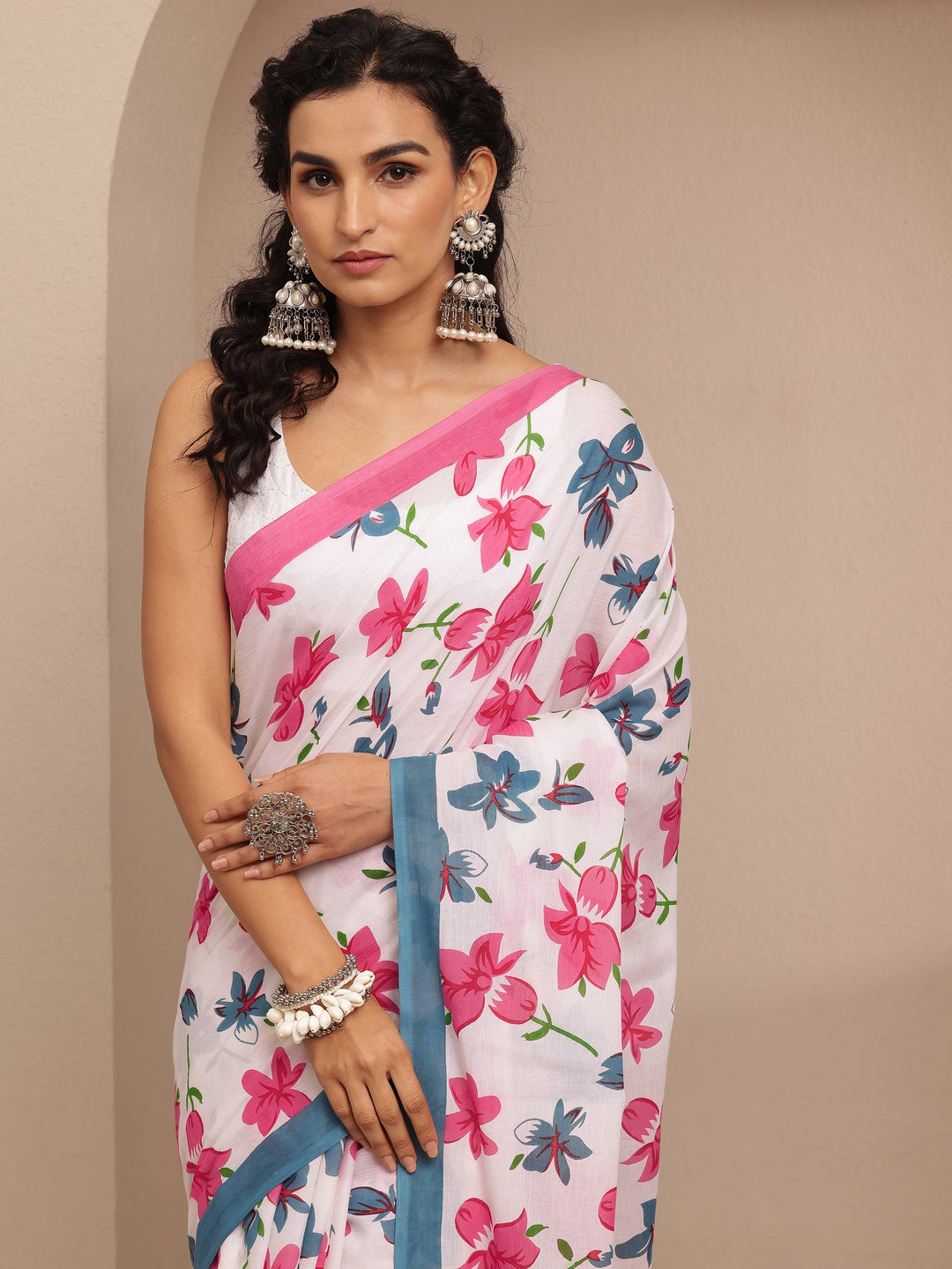 White Printed Cotton Saree With Unstitched Blouse Piece