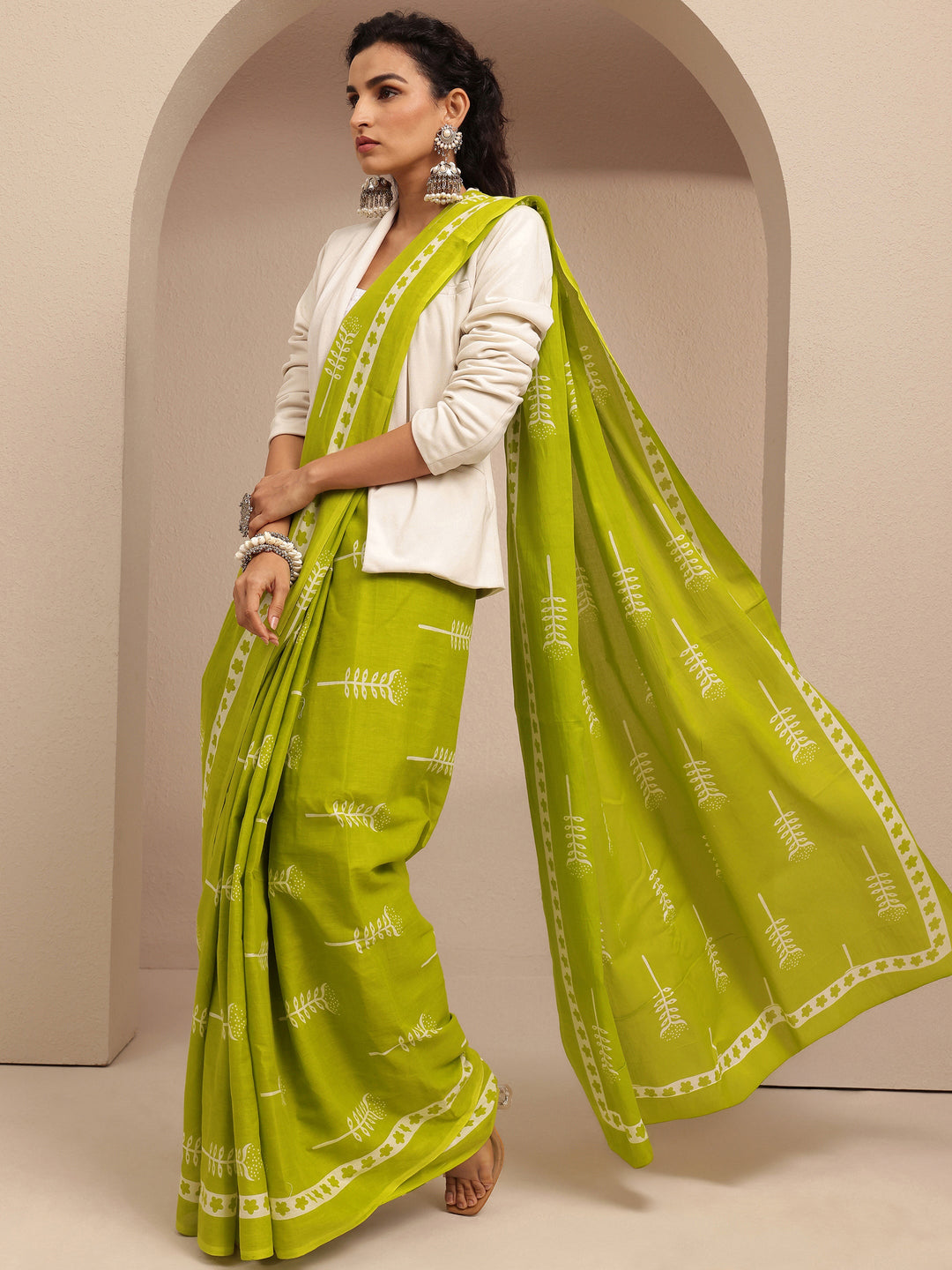 Lime Green Printed Cotton Saree With Unstitched Blouse Piece