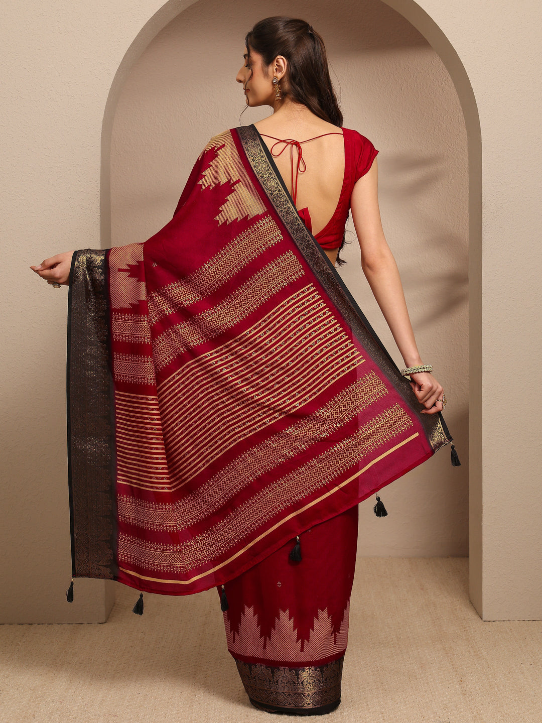 Red Ethnic Motifs Woven Design Silk Blend Saree With Unstitched Blouse Piece