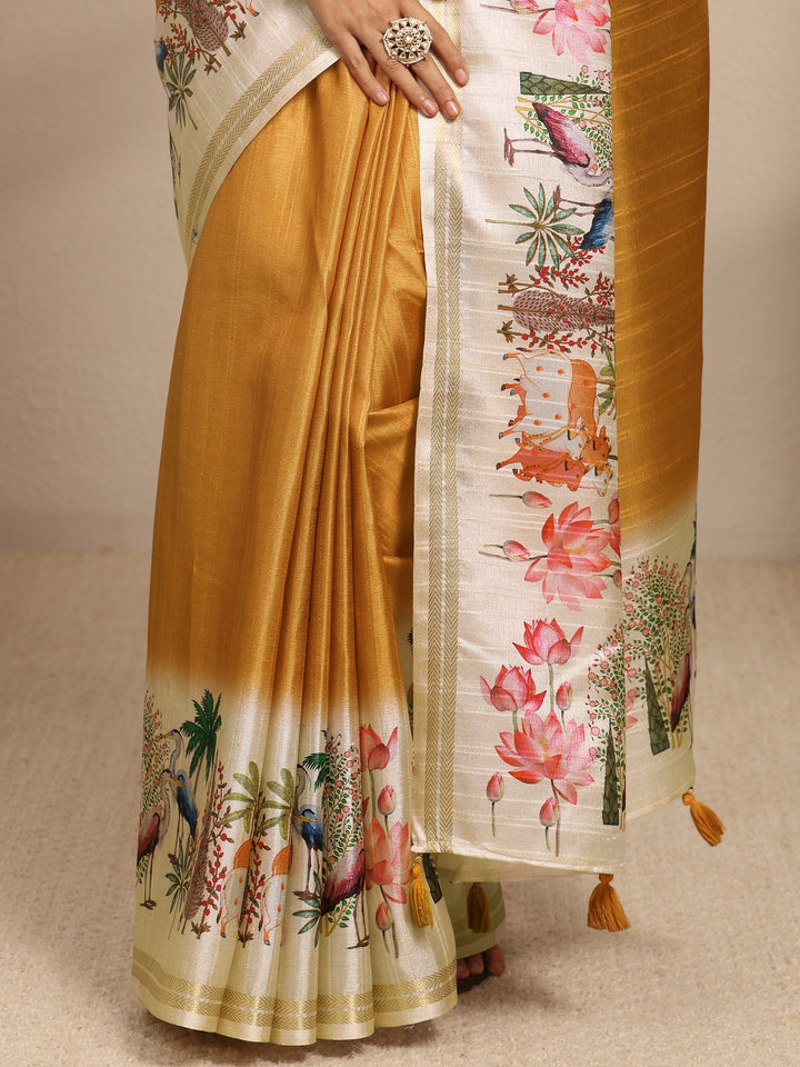 Mustard Ombre Solid Silk Blend Saree With Unstitched Blouse Piece
