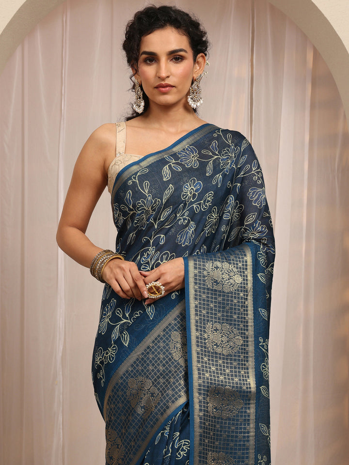 Blue Floral Printed Silk Blend Saree With Unstitched Blouse Piece