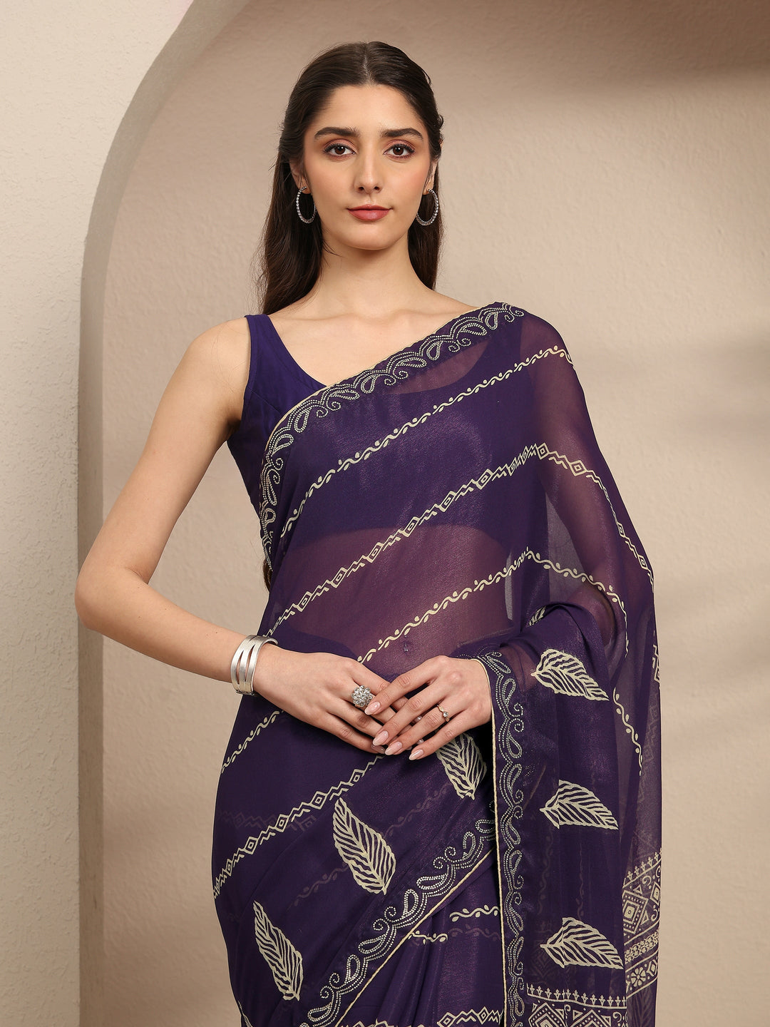 Purple Ethnic Motifs Printed Silk Blend Saree With Unstitched Blouse Piece