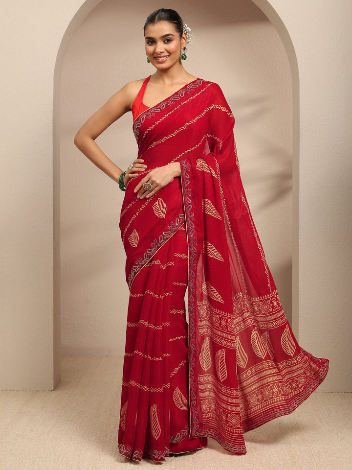 Red Ethnic Motifs Printed Silk Blend Saree With Unstitched Blouse Piece