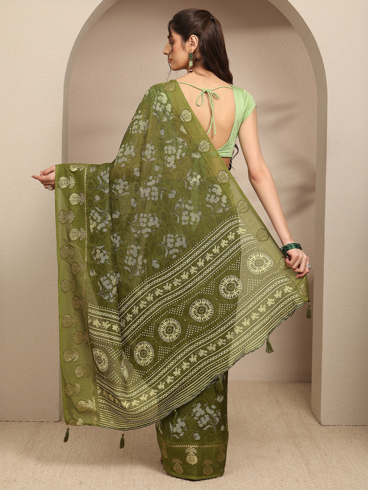 Green Floral Printed Silk Blend Saree With Unstitched Blouse Piece