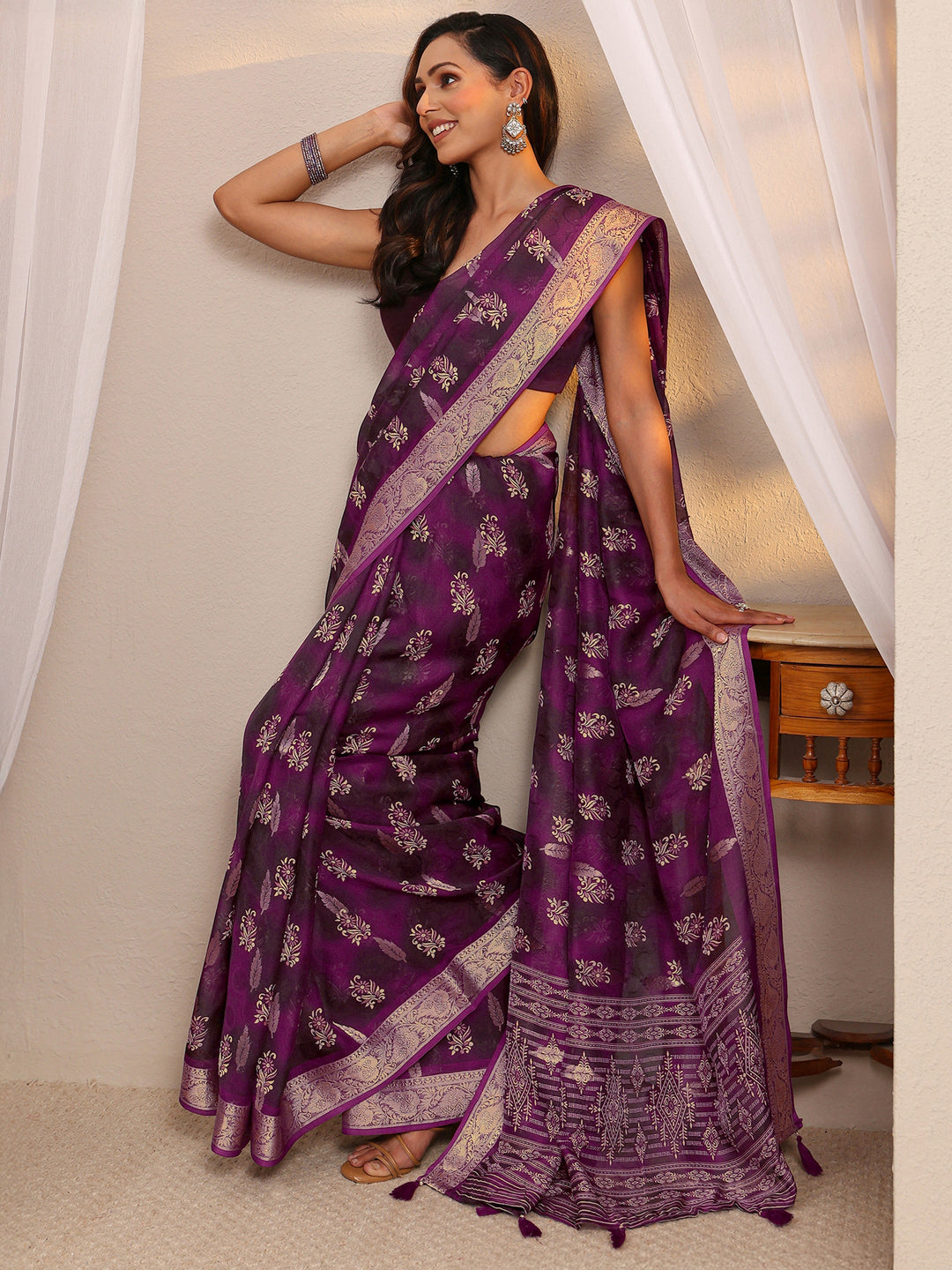 Wine Floral Printed Silk Blend Saree 
With Unstitched Blouse Piece
