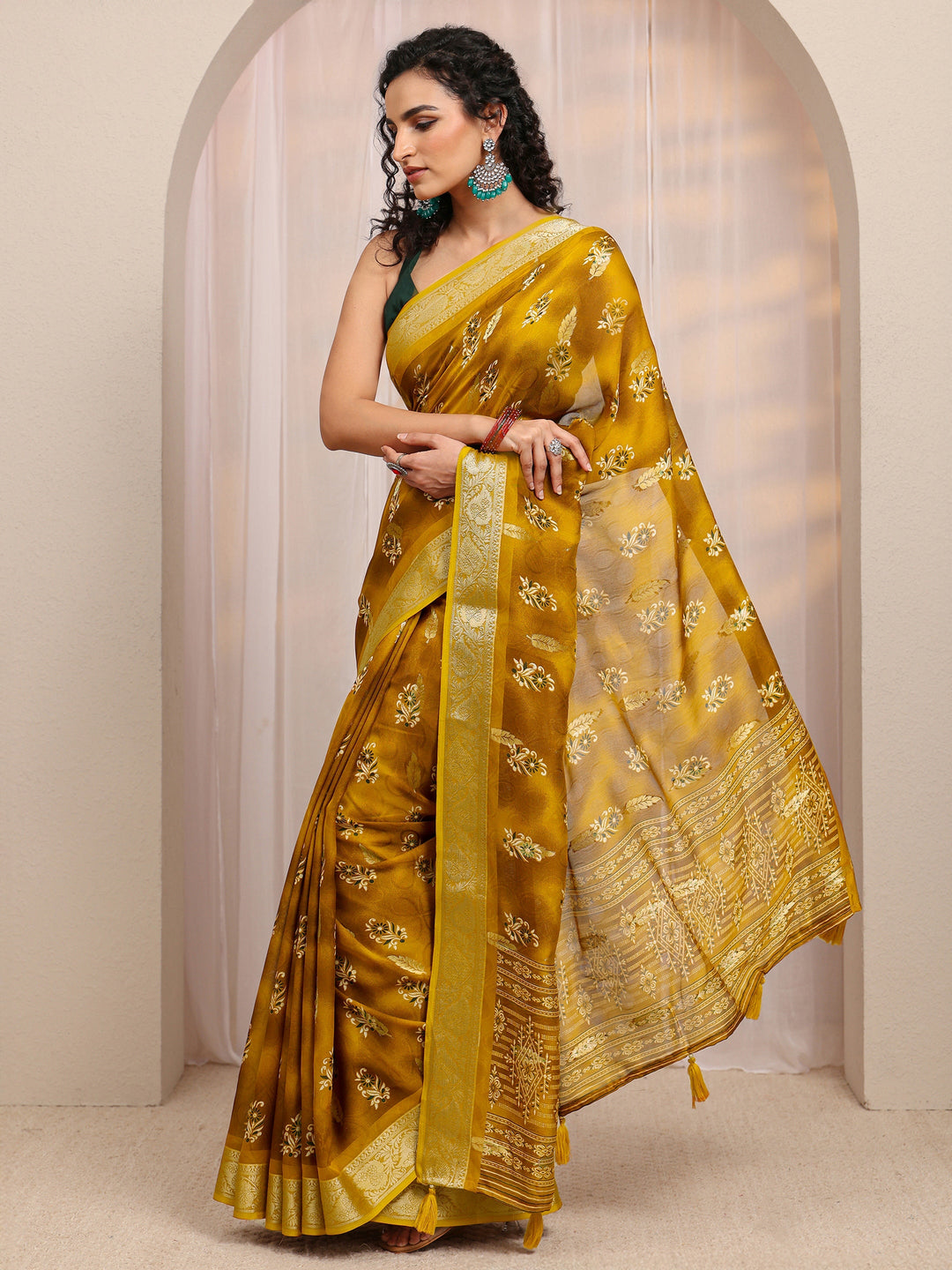 Mustard Floral Printed Silk Blend Saree 
With Unstitched Blouse Piece