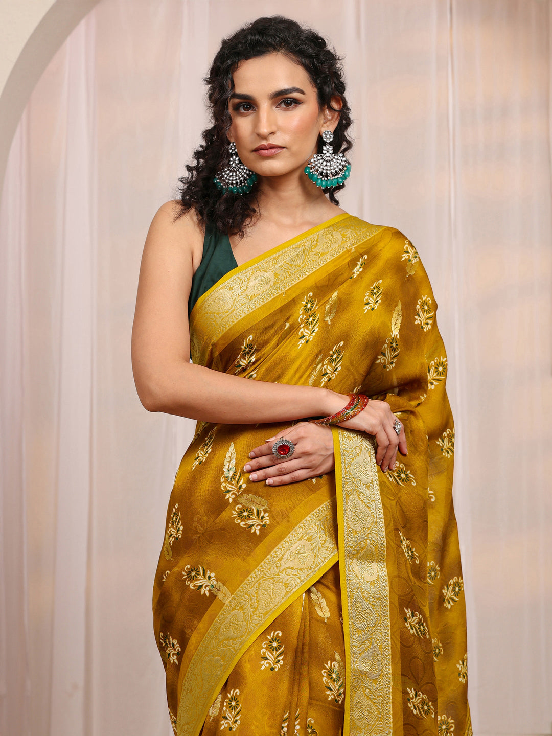 Mustard Floral Printed Silk Blend Saree 
With Unstitched Blouse Piece