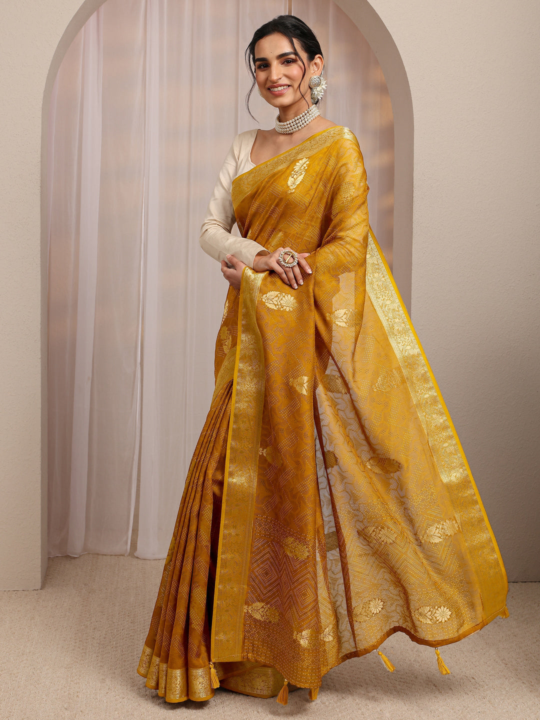 Mustard Floral Woven Design Silk Blend Saree With Unstitched Blouse Piece
