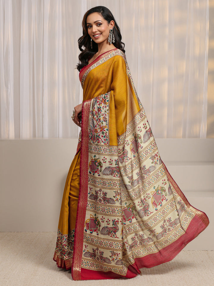 Mustard Ethnic Motif Printed Silk Blend Saree 
With Unstitched Blouse Piece