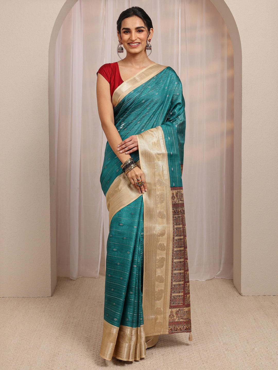 Green Ethnic Motif Woven Design Silk Blend Saree With Unstitched Blouse Piece