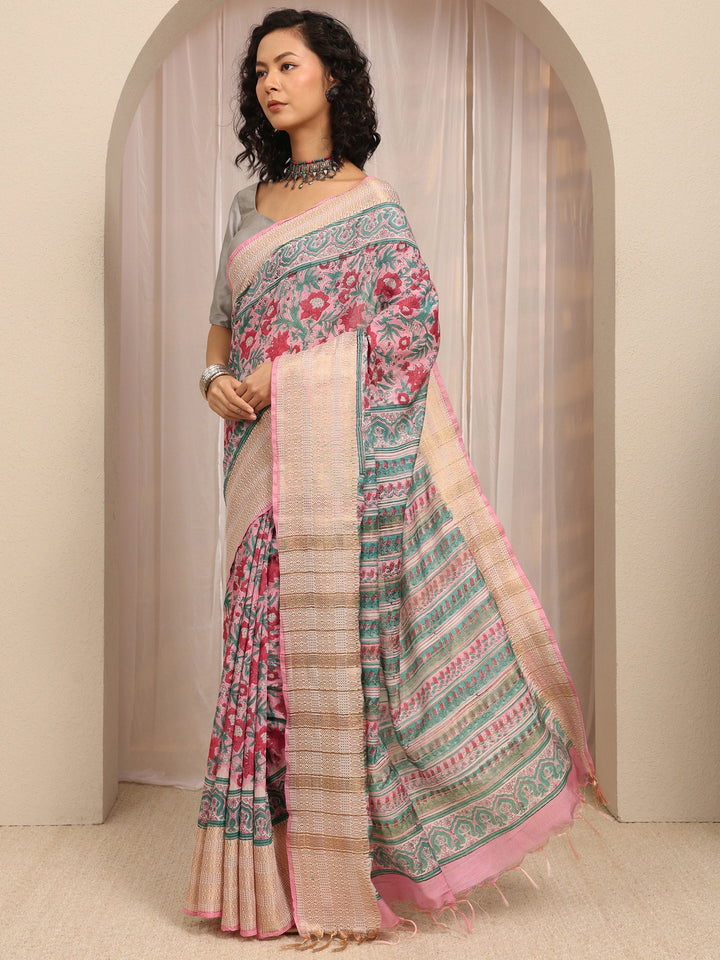 Pink Floral Printed Cotton Blend Saree With Unstitched Blouse Piece