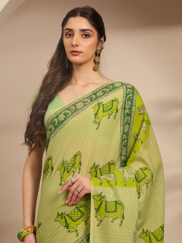 Green Ethnic Motifs Printed Cotton Blend Saree With Unstitched Blouse Piece