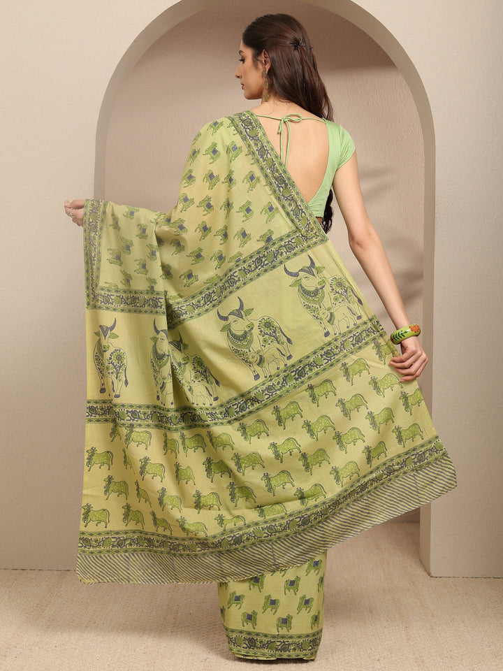 Green Ethnic Motifs Printed Cotton Blend Saree With Unstitched Blouse Piece