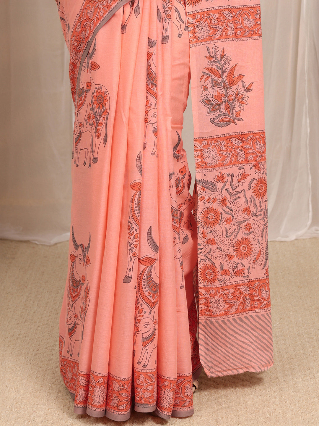Peach Printed Cotton Blend Saree With Unstitched Blouse Piece