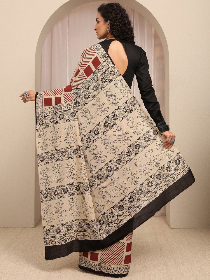 Beige Geometric Printed Cotton Blend Saree With Unstitched Blouse Piece