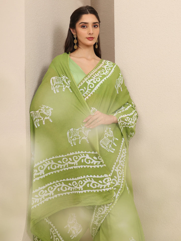 Green Ethnic Motifs Printed Cotton Blend Saree With Unstitched Blouse Piece