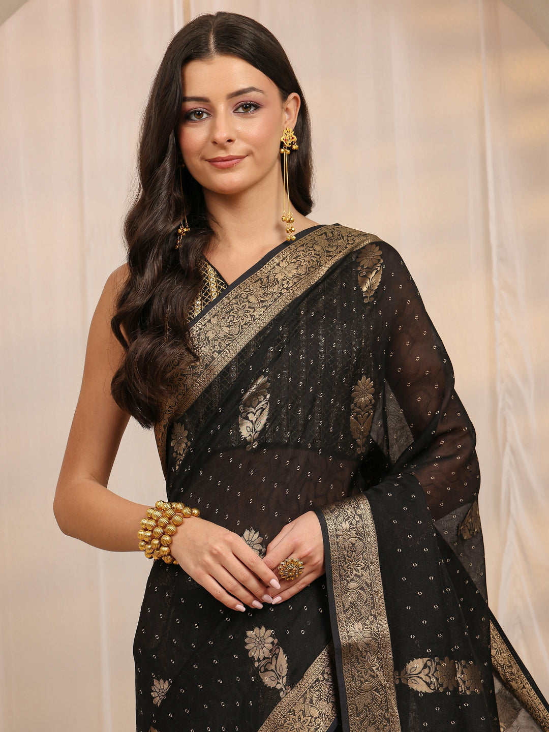 Black Floral Embroidered Silk Blend Saree
With Unstitched Blouse Piece