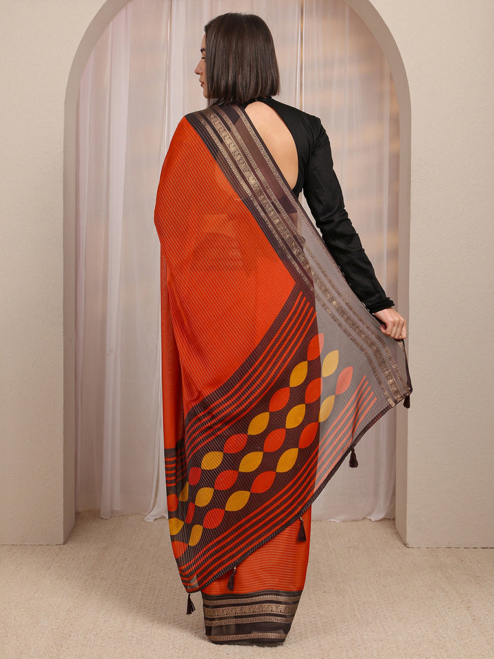 Orange Printed Pallu Silk Blend Saree 
With Unstitched Blouse Piece