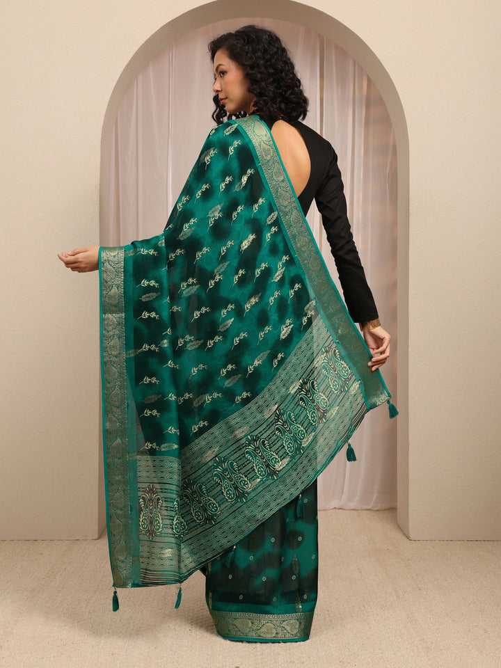 Green Floral Printed Silk Blend Saree With Unstitched Blouse Piece