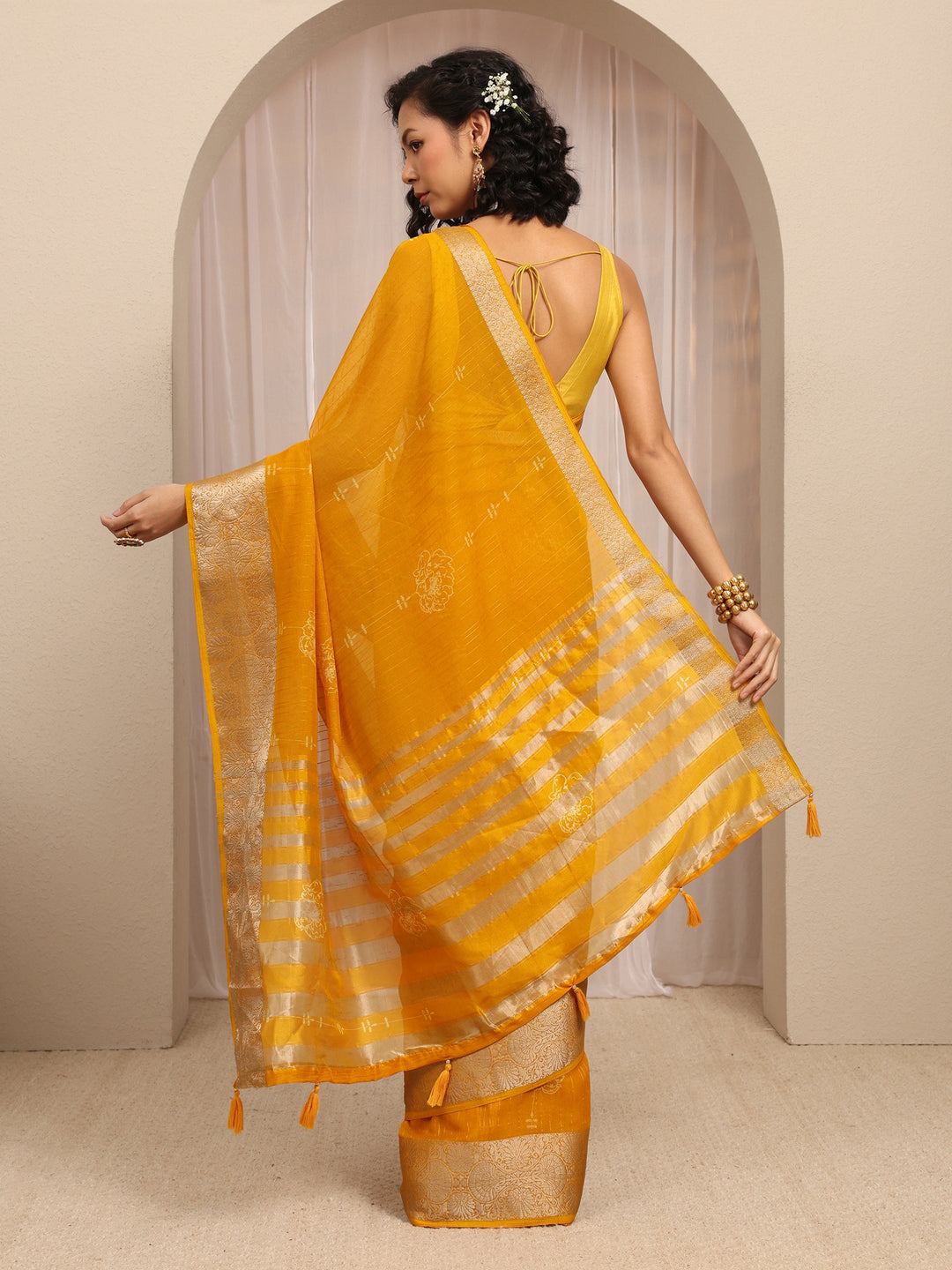 Mustard Floral Woven Design Silk Blend Saree With Unstitched Blouse Piece