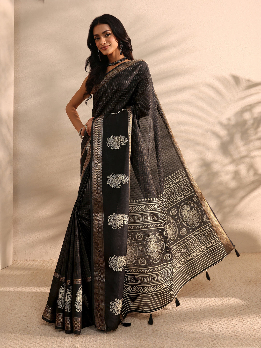 Black Printed Silk Blend Saree 
With Unstitched Blouse Piece