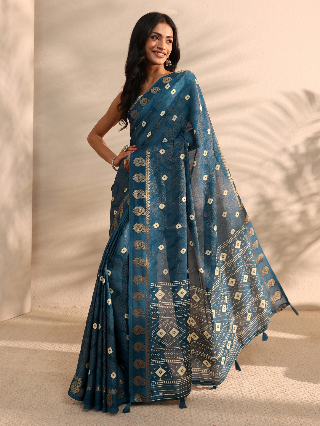 Navy Blue Bandhani Printed Silk Blend Saree 
With Unstitched Blouse Piece