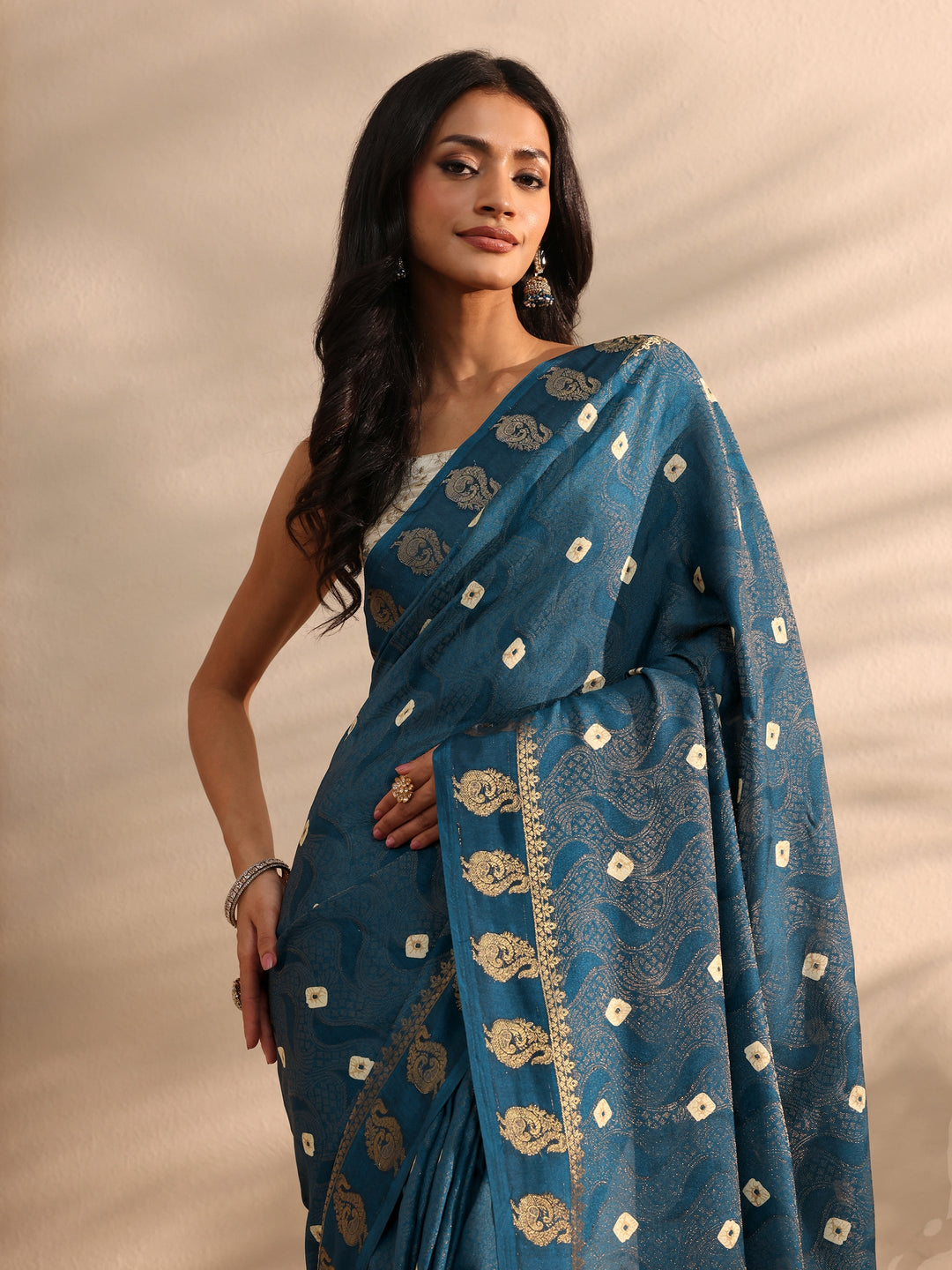 Navy Blue Bandhani Printed Silk Blend Saree 
With Unstitched Blouse Piece