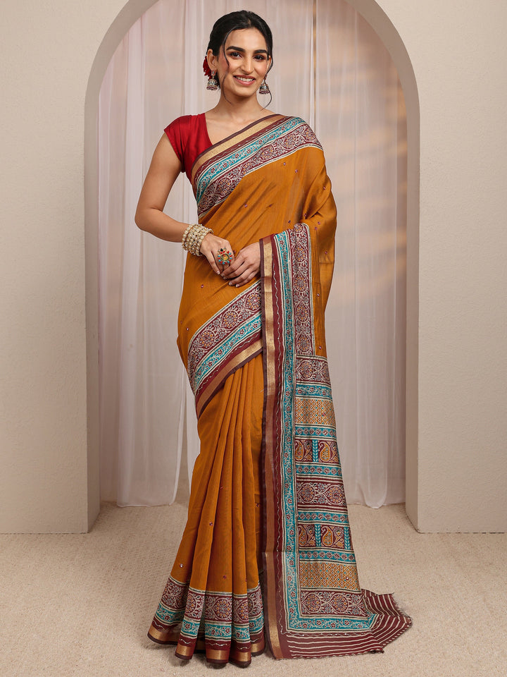 Mustard Solid Silk Blend Saree With Unstitched Blouse Piece