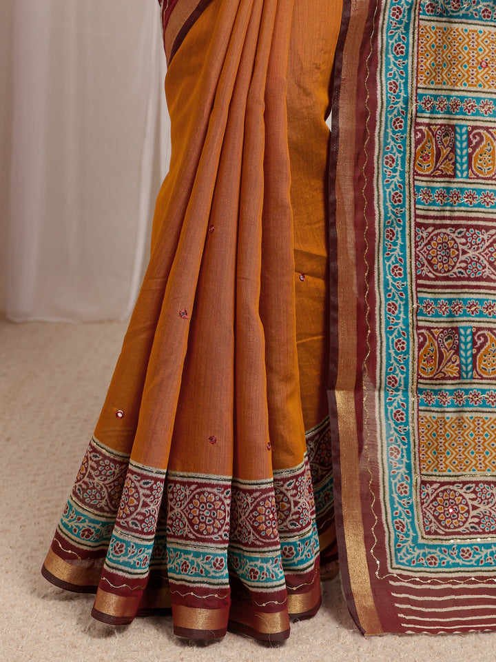 Mustard Solid Silk Blend Saree With Unstitched Blouse Piece