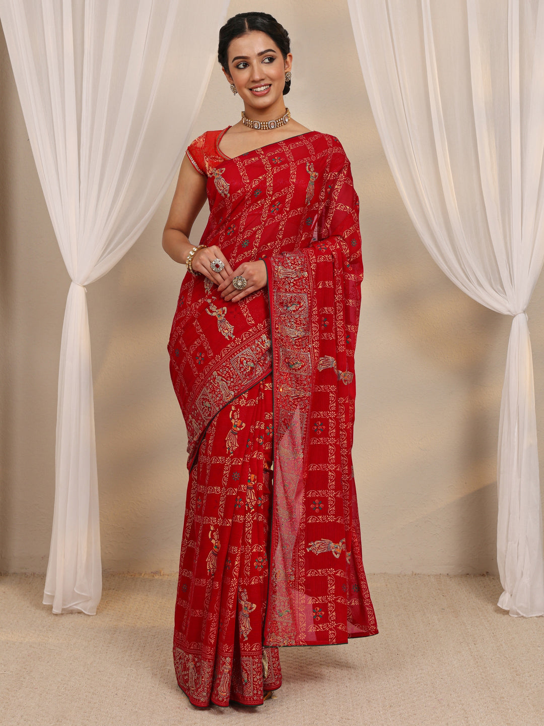 Red Ethnic Printed Silk Blend Saree With Unstitched Blouse Piece