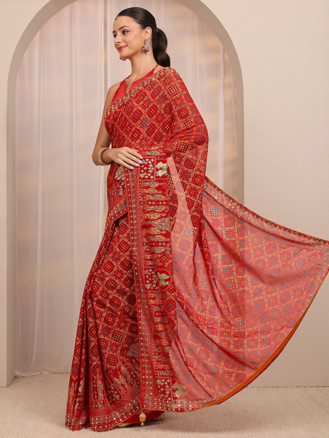 Red Gharchola Silk Blend Saree 
With Unstitched Blouse Piece