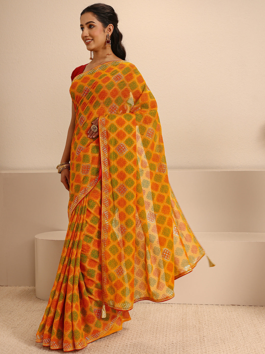 Mustard Bandhani Printed Silk Blend Saree  With Unstitched Blouse Piece