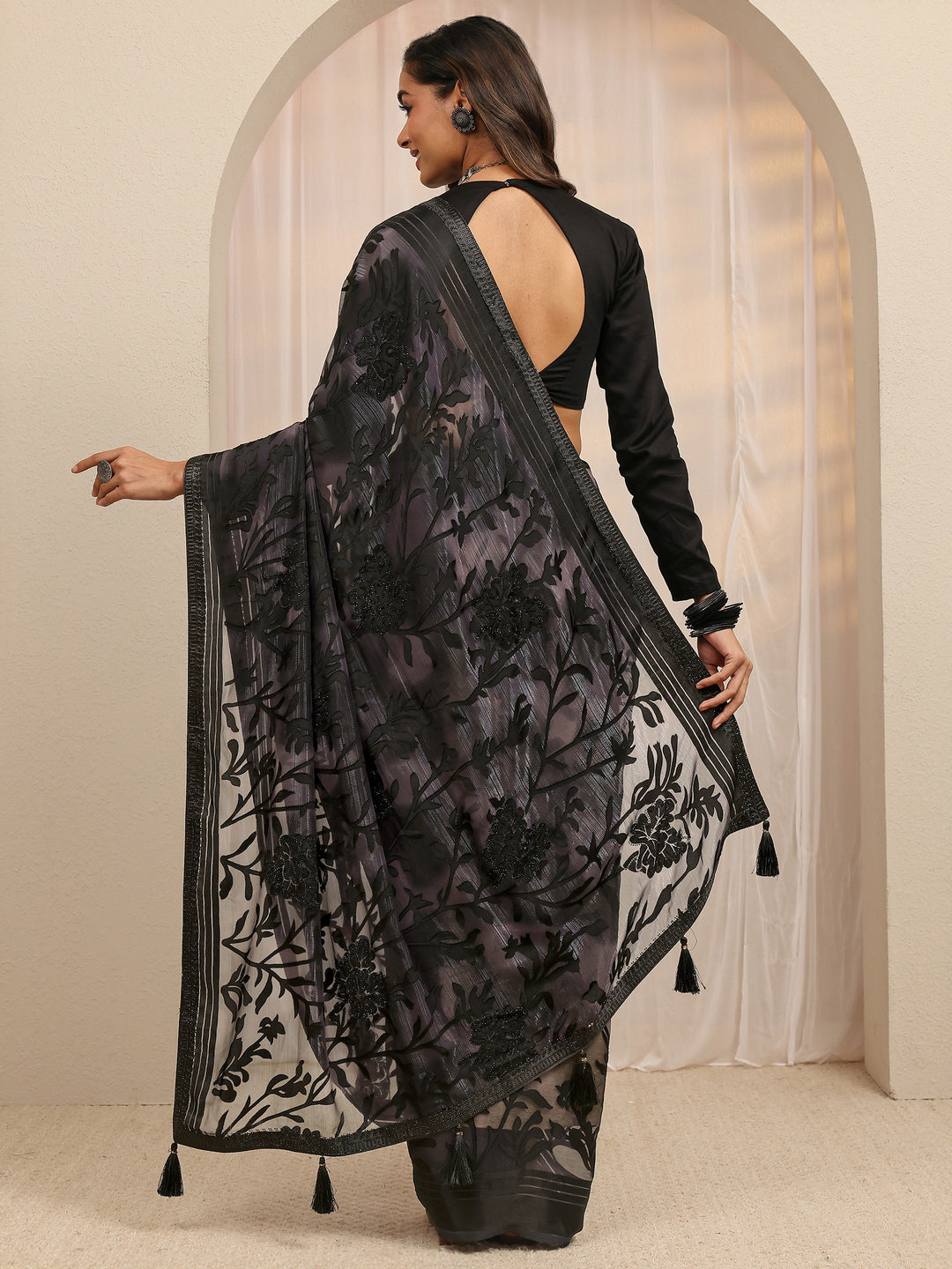 Black Floral Embellished Silk Blend Saree 
With Unstitched Blouse Piece