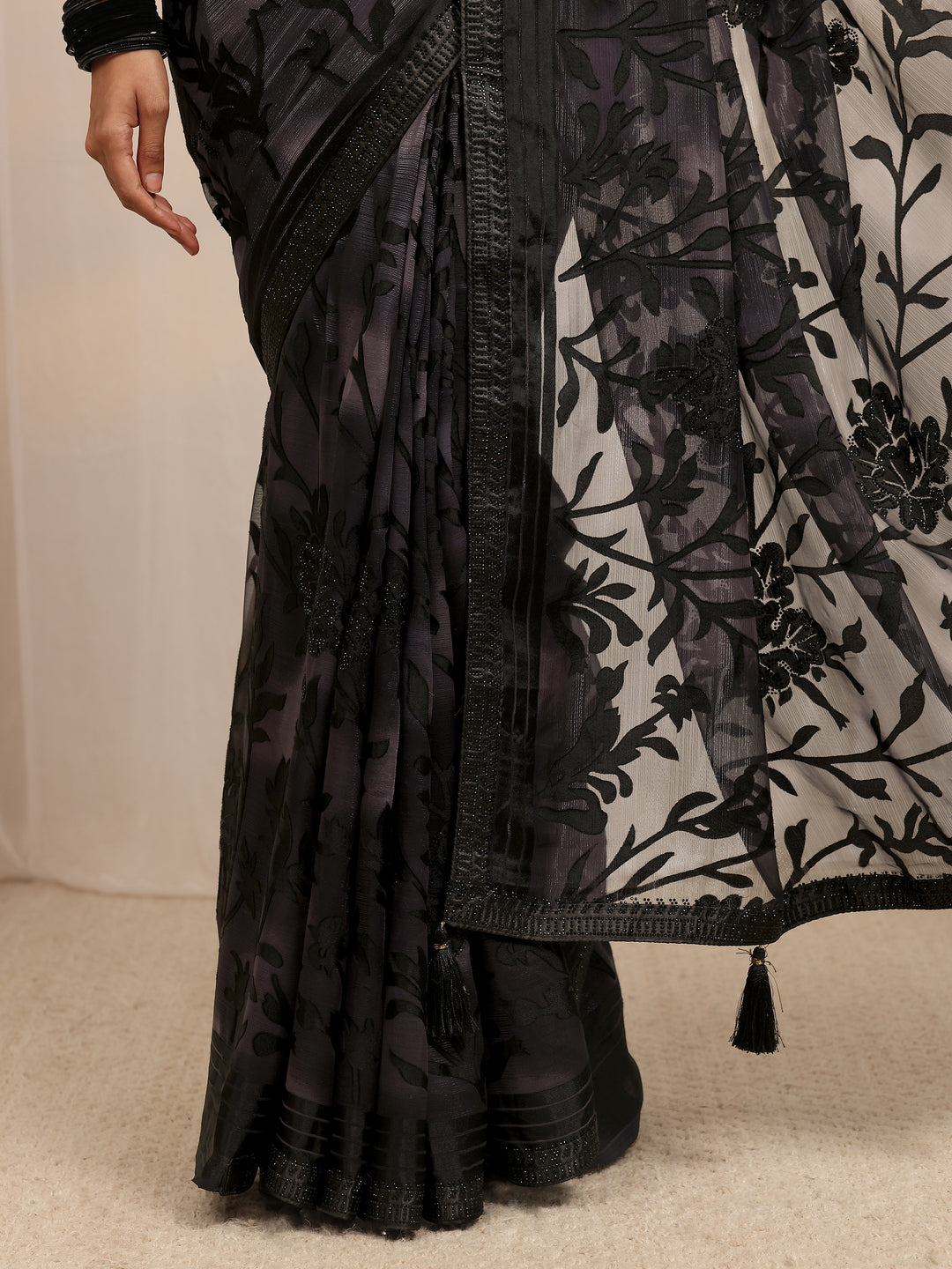 Black Floral Embellished Silk Blend Saree 
With Unstitched Blouse Piece