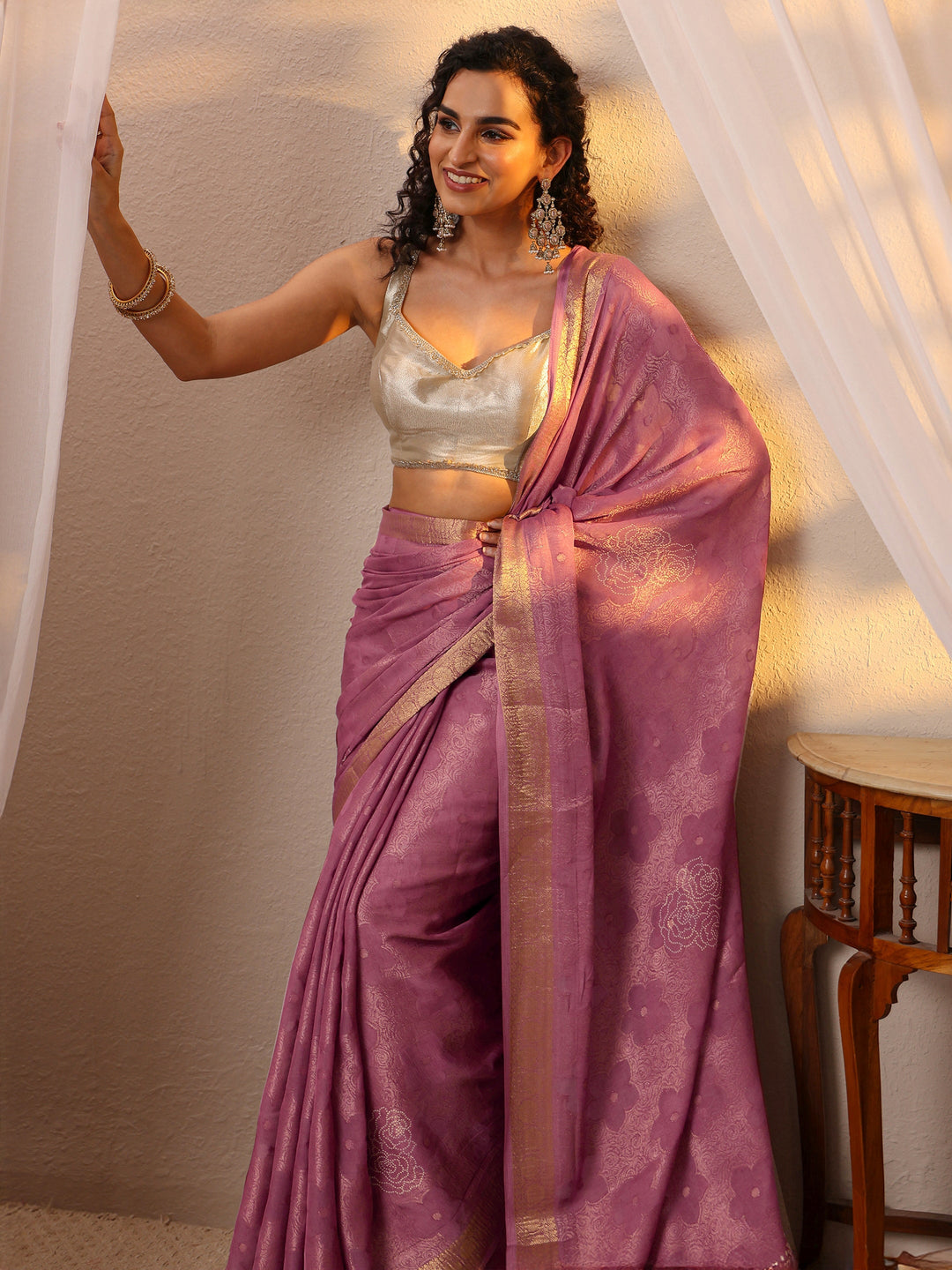 Mauve Floral Woven Design Silk Blend Saree 
With Unstitched Blouse Piece