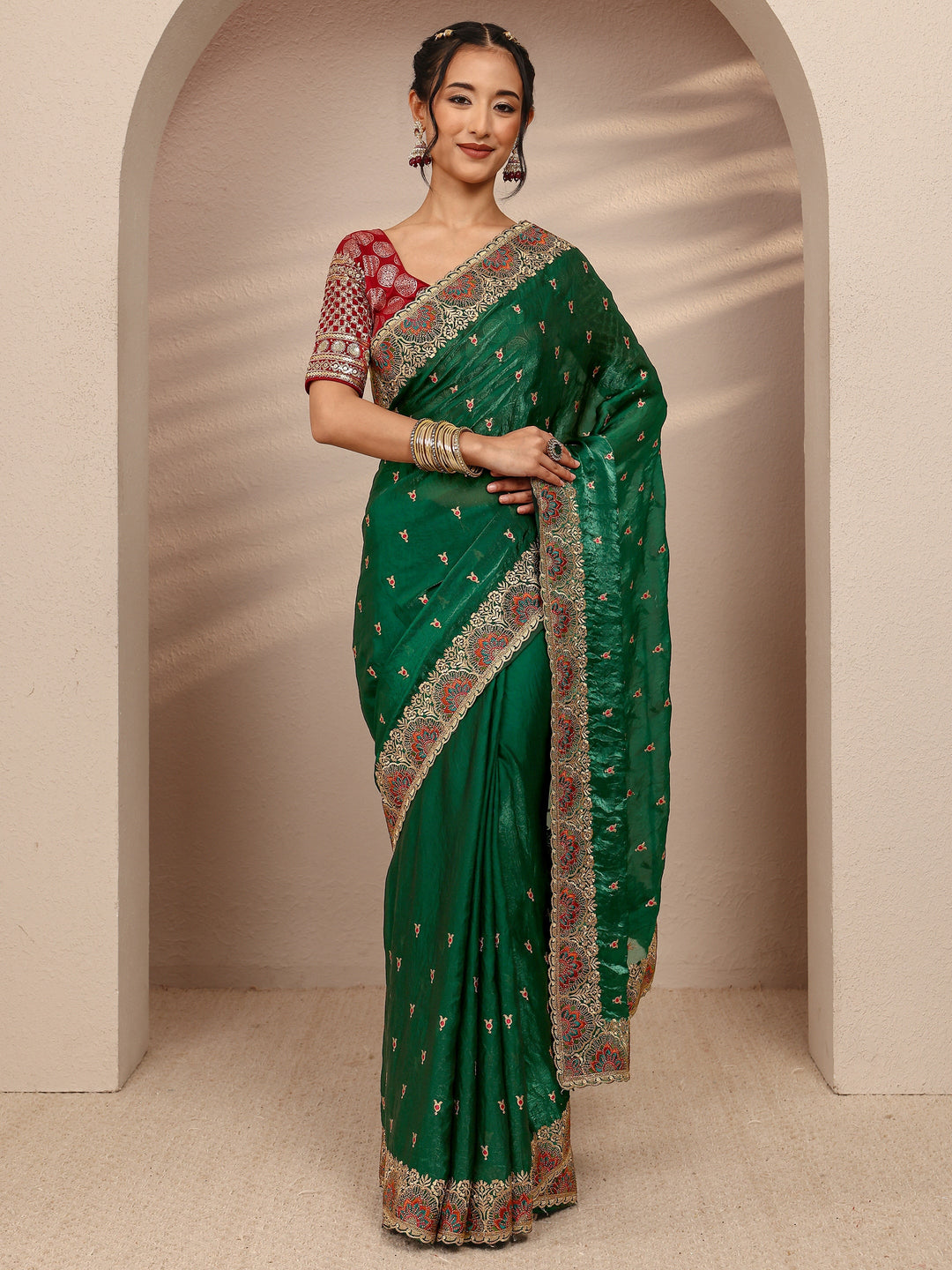 Green Ethnic Motif  Embroidered Silk Blend Saree With Unstitched Blouse Piece