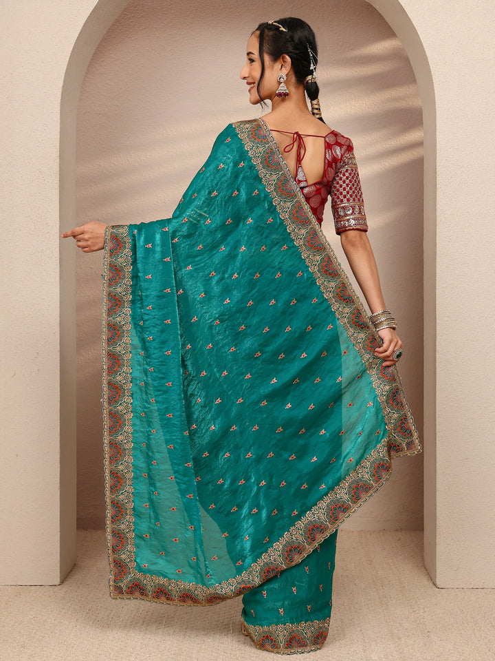 Green Ethnic Motif  Embroidered Silk Blend Saree With Unstitched Blouse Piece