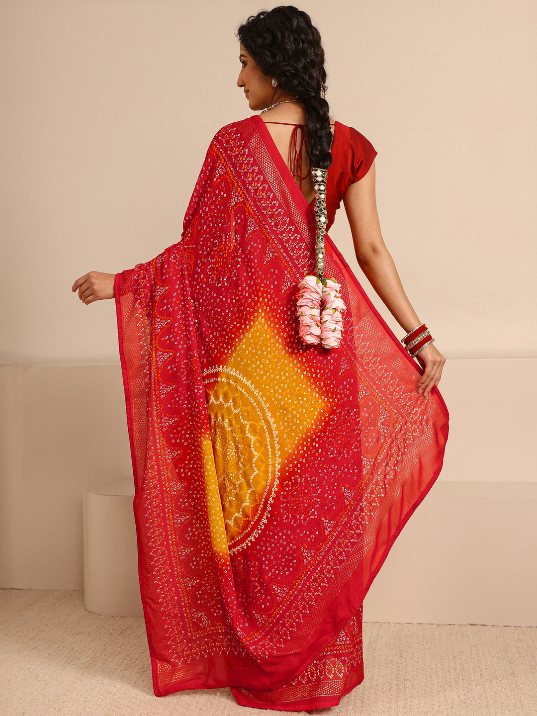 Red Bandhani Printed Silk Blend Saree With Unstitched Blouse Piece