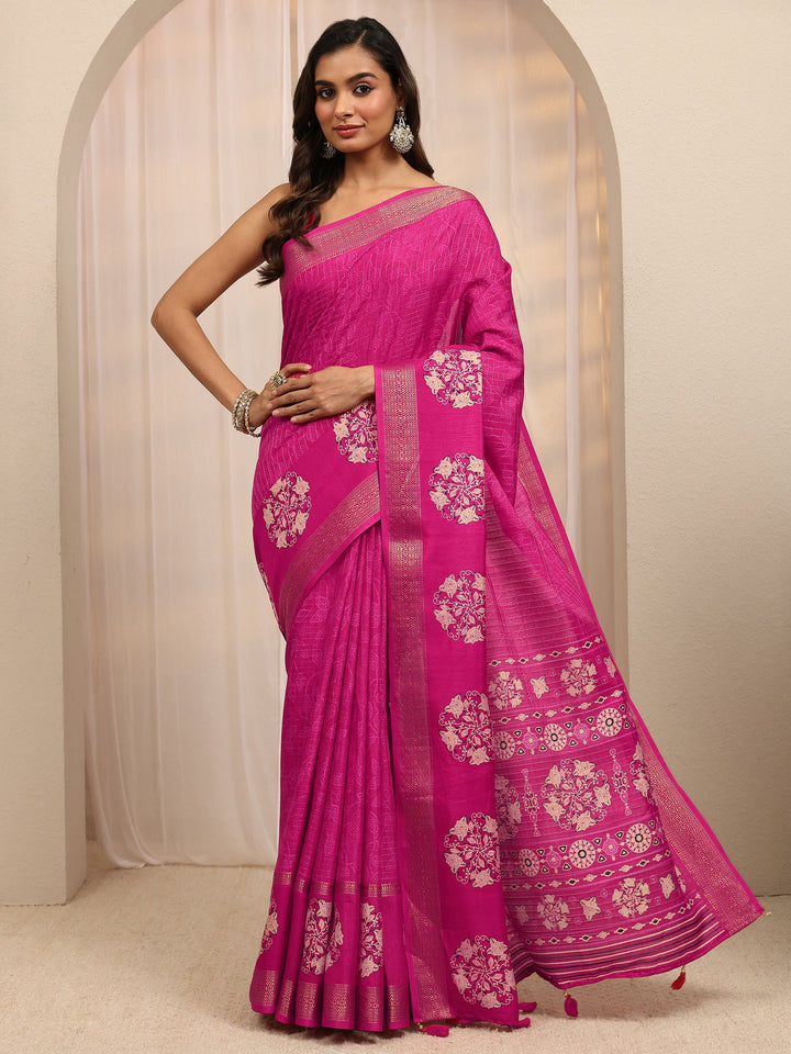 Pink Floral Printed Silk Blend Saree 
With Unstitched Blouse Piece