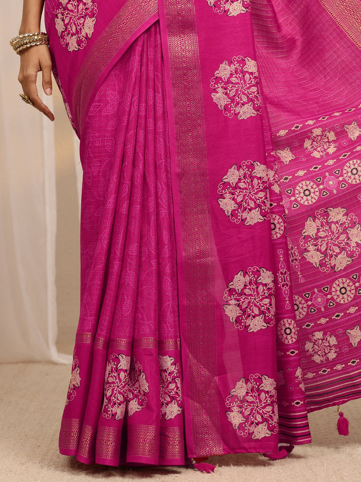 Pink Floral Printed Silk Blend Saree 
With Unstitched Blouse Piece
