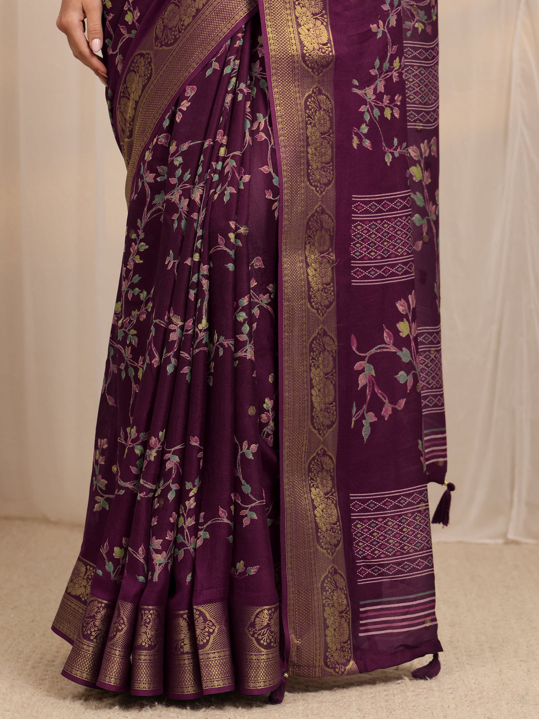 Burgundy Floral Printed Silk Blend Saree 
With Unstitched Blouse Piece