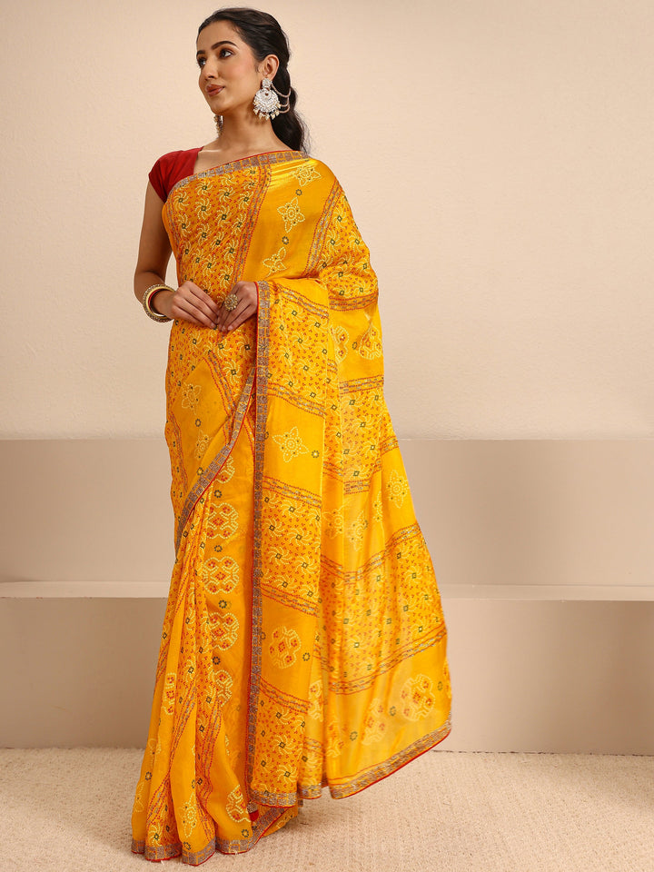 Mustard Bandhani Printed Silk Blend Saree With Unstitched Blouse Piece