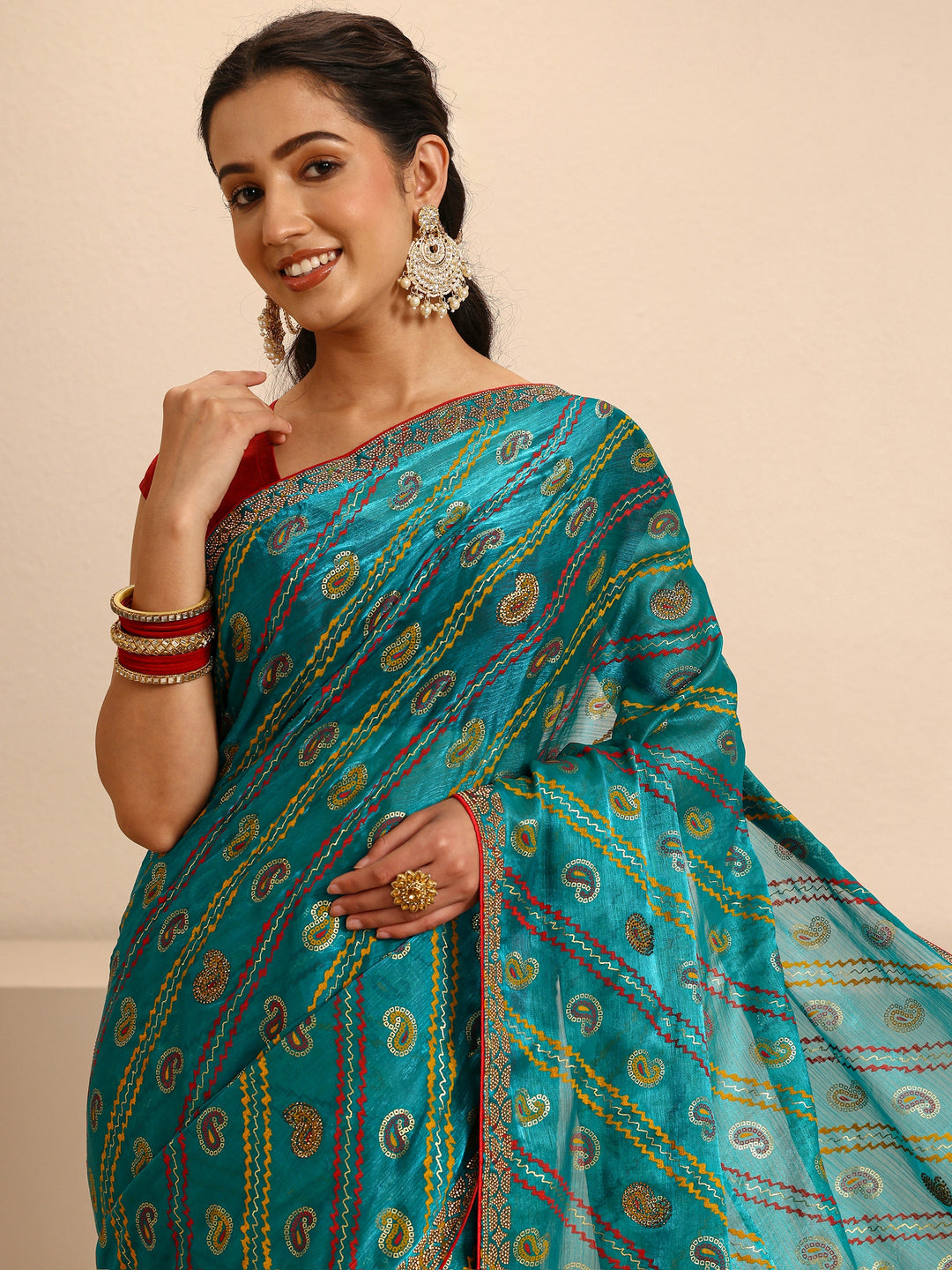 Green Paisley Printed Silk Blend Saree With Unstitched Blouse Piece