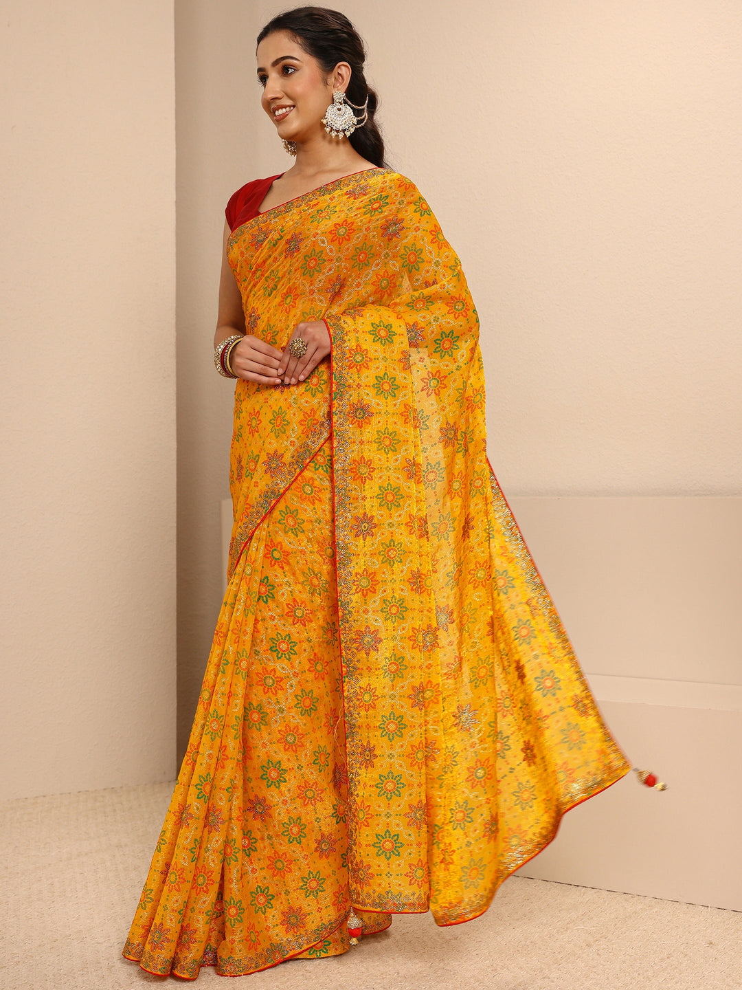 Mustard Bandhani Printed Silk Blend Saree  With Unstitched Blouse Piece