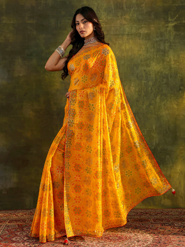 Mustard Bandhani Printed Silk Blend Saree With Unstitched Blouse Piece