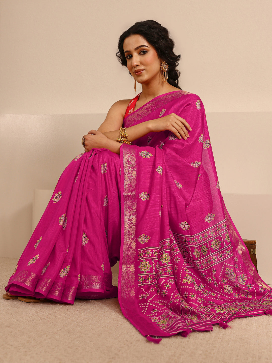 Pink Woven Design Silk Blend Saree With Unstitched Blouse Piece