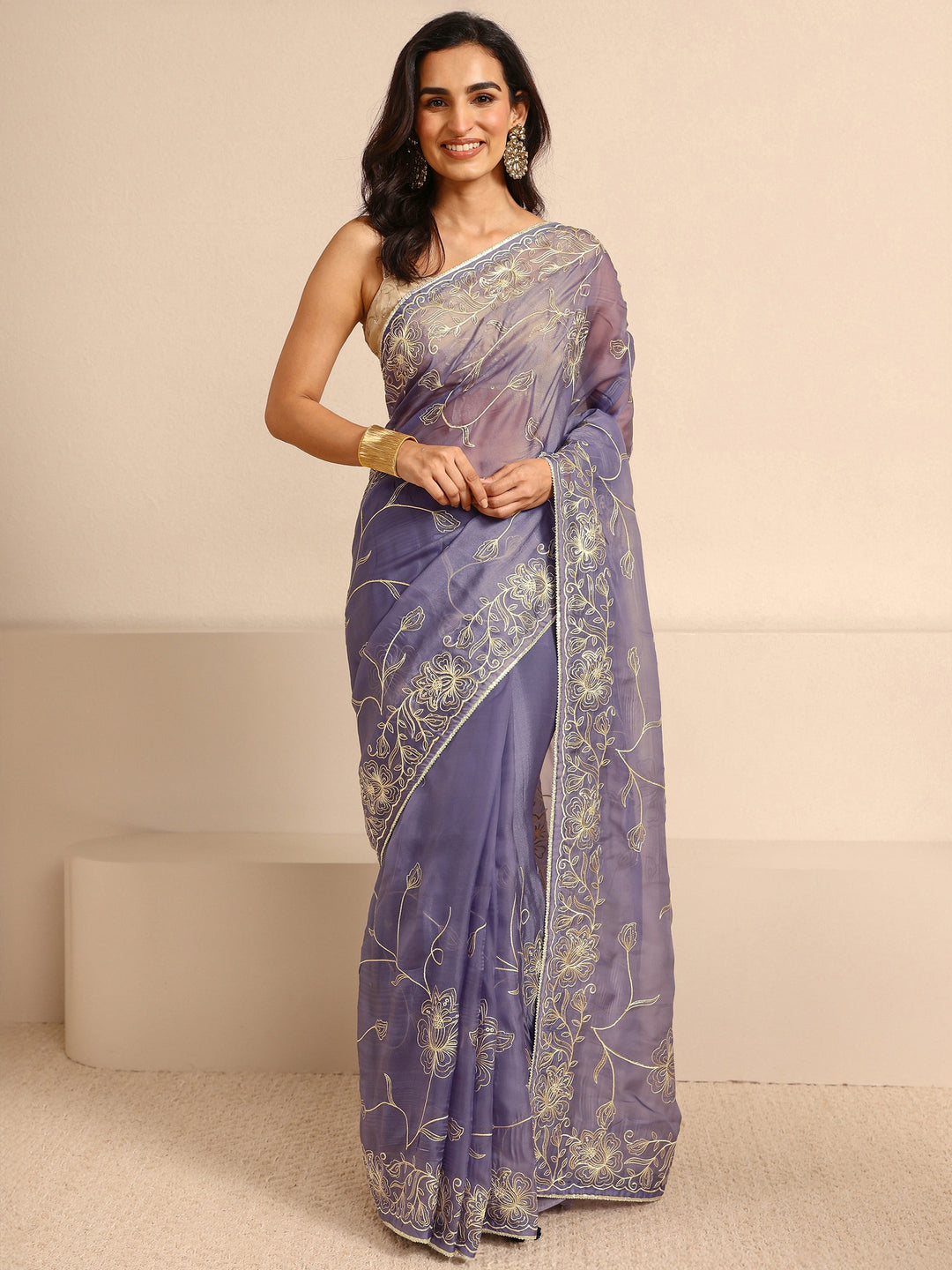 Lavender Floral Embellished Silk Blend Saree With Unstitched Blouse Piece